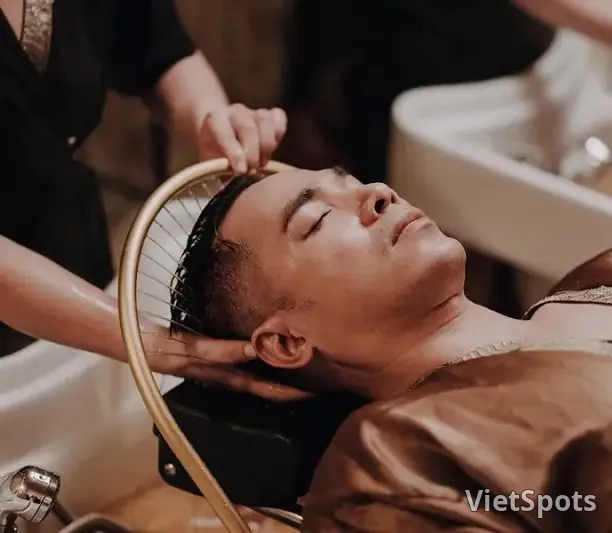 Hair Wash + Face Shaving + Ear Cleaning
