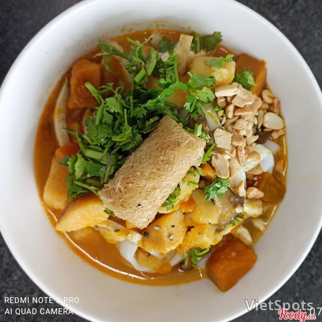 Vegetarian Mi Quang