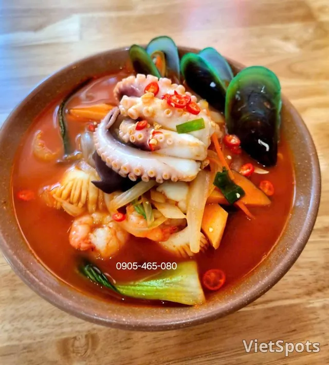 三鮮炒碼面