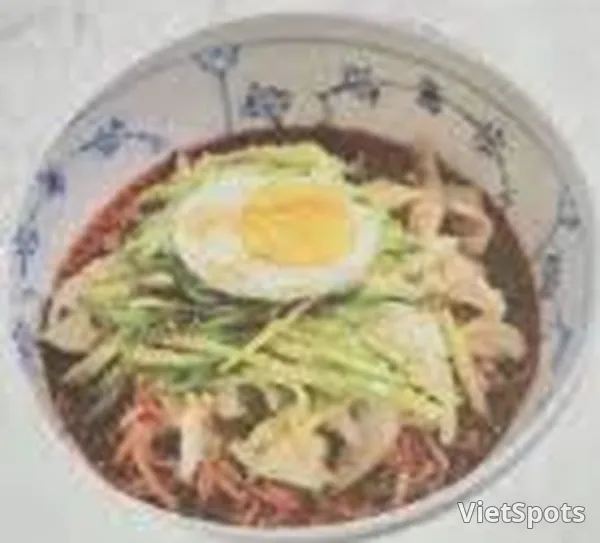 冷やしビビン麺