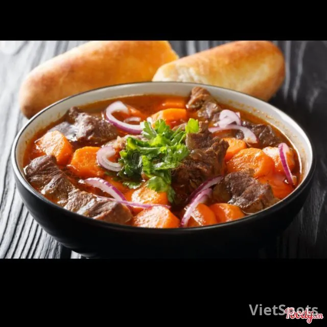 Vietnamese beef stew (Bò kho)