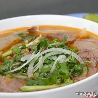 Bún Bò with Brisket