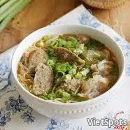 Bún Bò with Beef Tendon