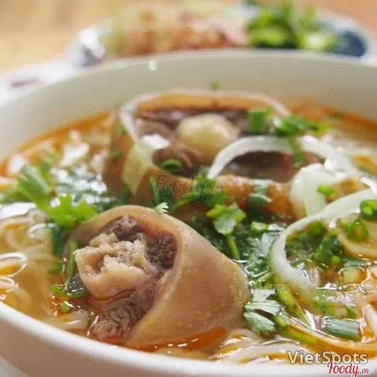 Bún Bò with Oxtail