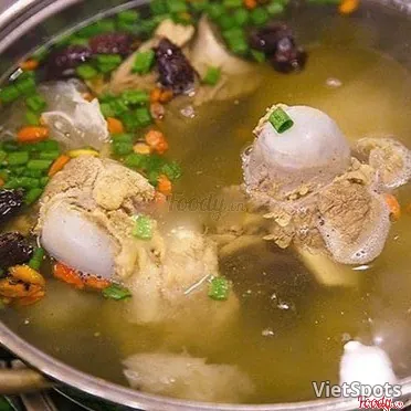 Bún Bò with Beef Bones
