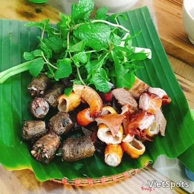 Cartilage Sausage & Fried Tripe