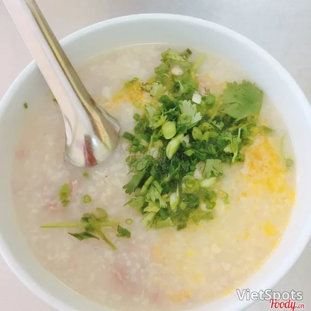 Porridge with tendon & brisket