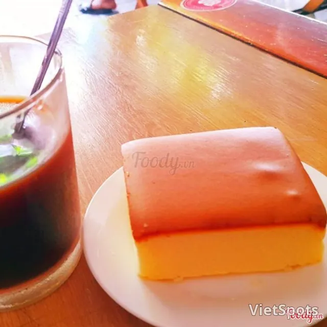 卵のスポンジケーキ(イエロー)