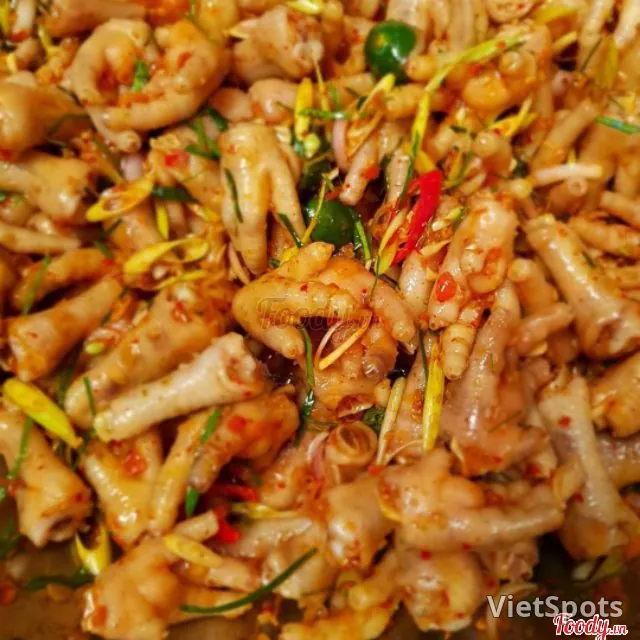 ตีนไก่ซอสไทย (มีกระดูก)