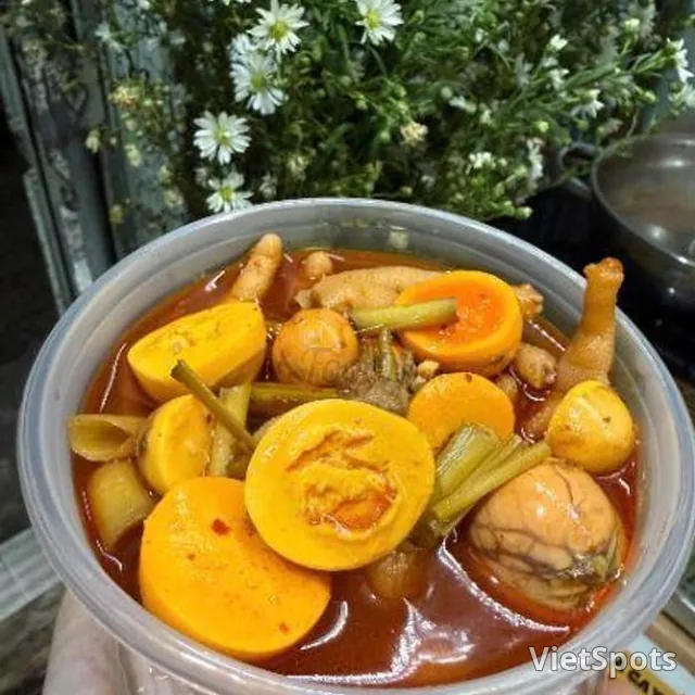 매운 닭발 볶음 & 닭 알집