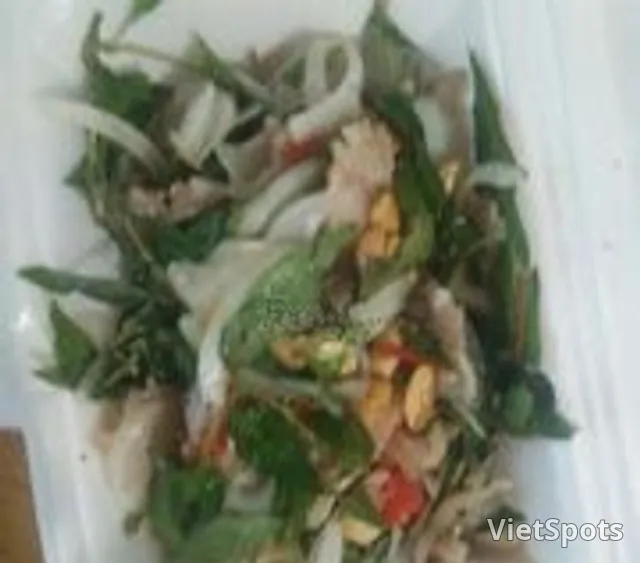 ยำหูหมูจมูกหมู