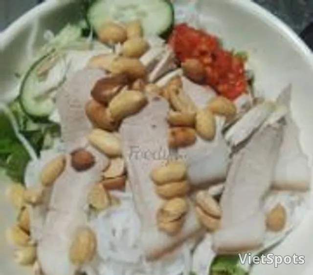 บุ๋นหม่ามหมูต้ม หูหมู จมูกหมู