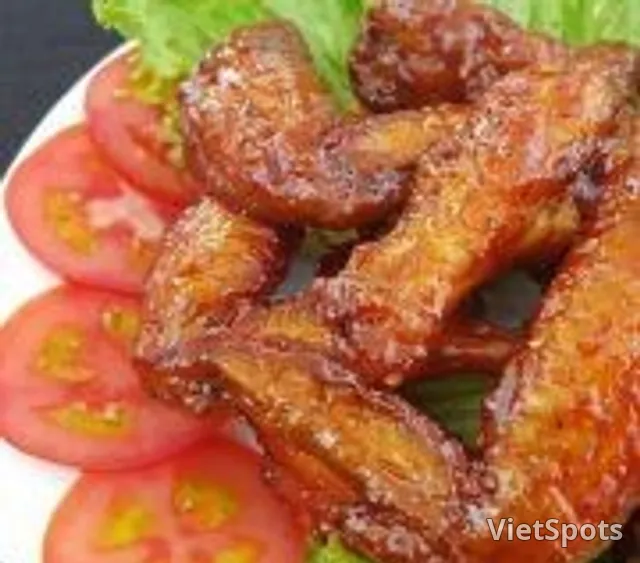 ปีกไก่ทอดน้ำปลา