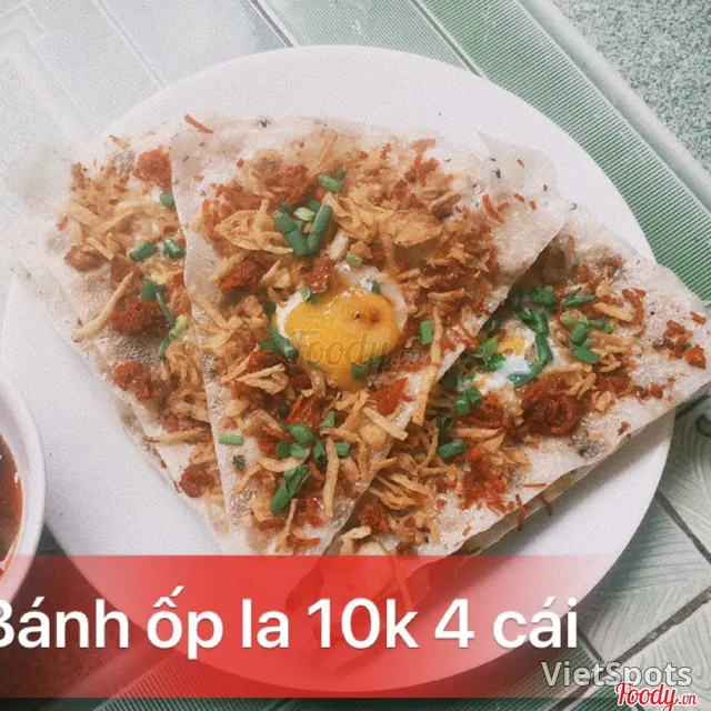 煎蛋肉醬蔥牛肉米紙