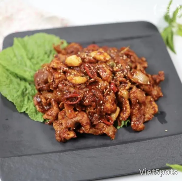 辣炒猪肉饭