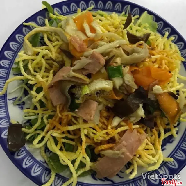 บะหมี่กรอบราดหน้าเจ