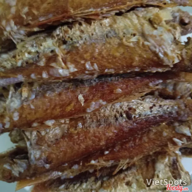 ข้าวปลาแพะทอด