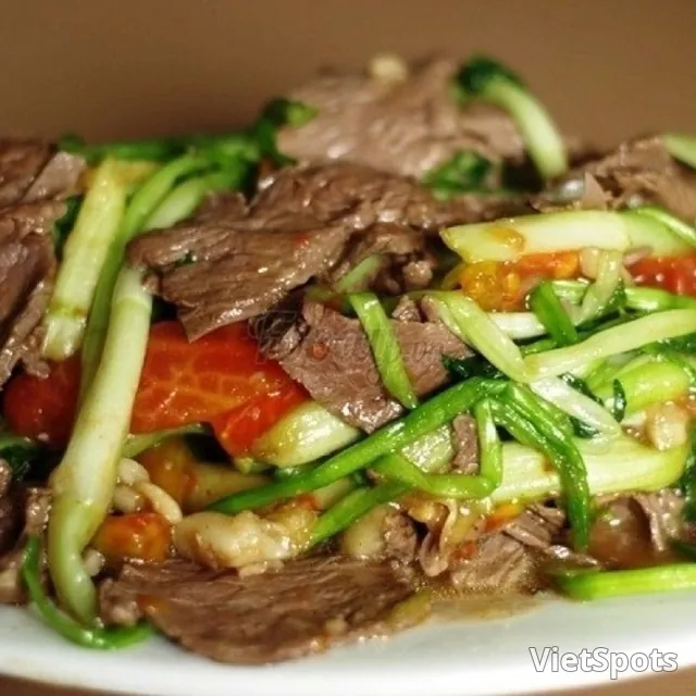 假蒟叶炒牛肉