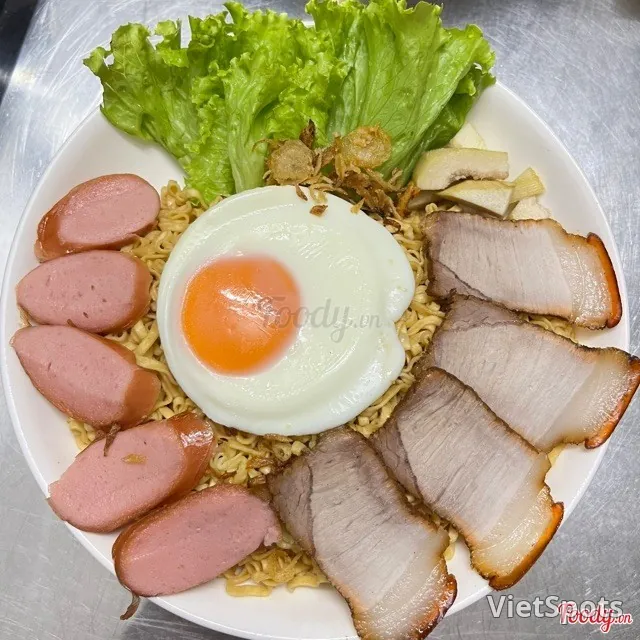 什锦沙爹拌面