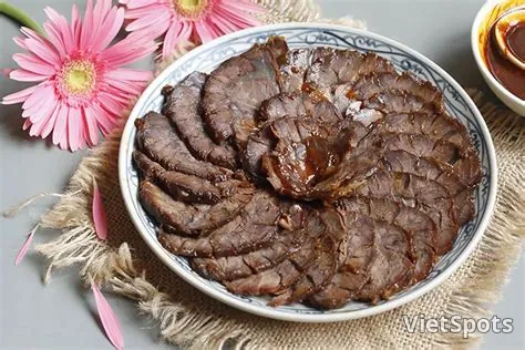 燜牛肉飯