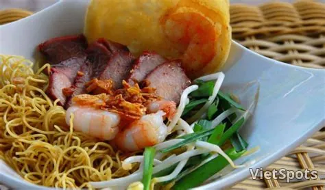 叉燒雲吞撈麵（幹）