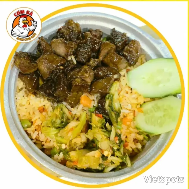 牛肉煲仔饭
