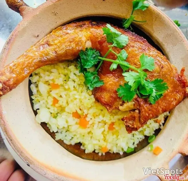 ข้าวน่องไก่ห้าเครื่องเทศ