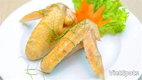 Boiled chicken wing rice