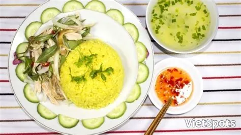 Shredded chicken wing rice