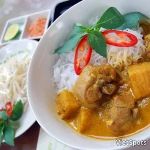 บะหมี่แกงเจ