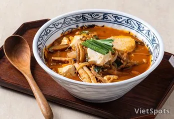 嫩豆腐海鮮湯麵