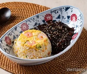 多亞炒飯