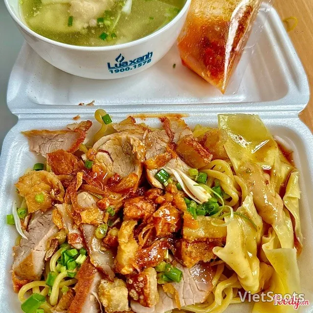 ワンタン叉焼麺