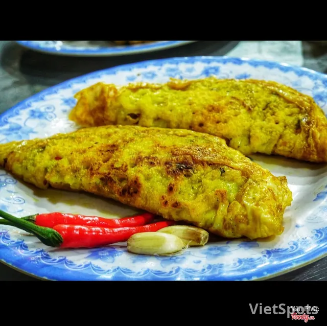 バインセオ（ベトナム風パリパリお好み焼き）