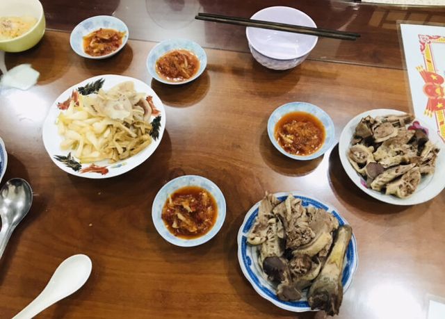 Thử đến thăm nhà của nhân viên người Việt ② (Ho viết)