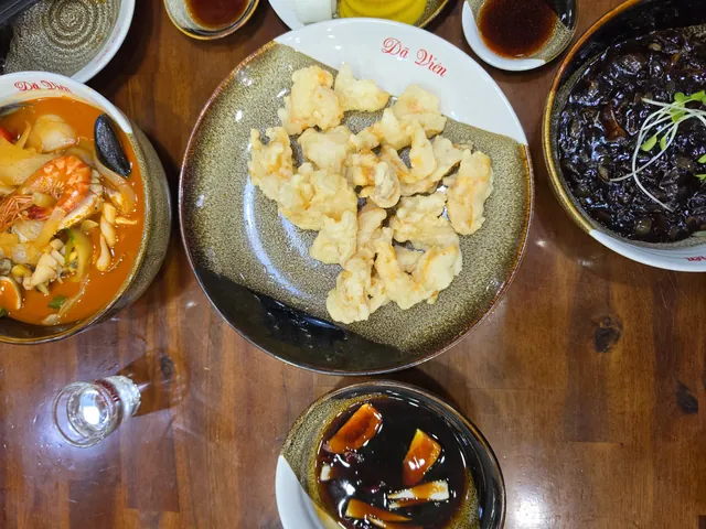 🇻🇳 "Dabin" — quán ngon nổi tiếng món mực chua ngọt (tangsuyuk)