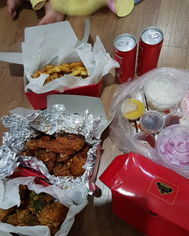 😁 Mình đã đặt giao gà rán ở Đà Nẵng~