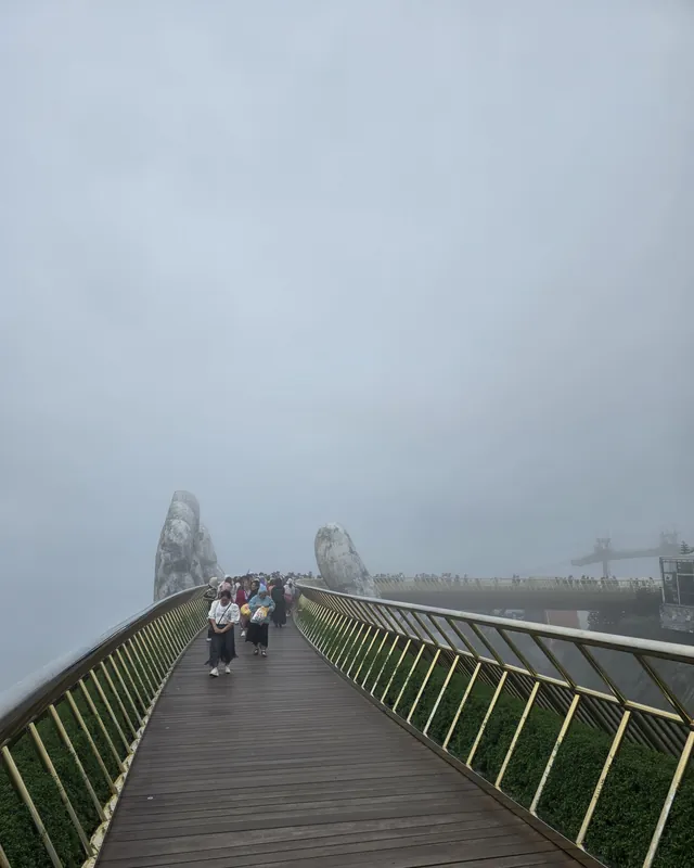 บานาฮิลส์