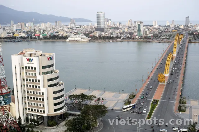Cầu Rồng phun lửa tối thứ Bảy: 21:00 sharp