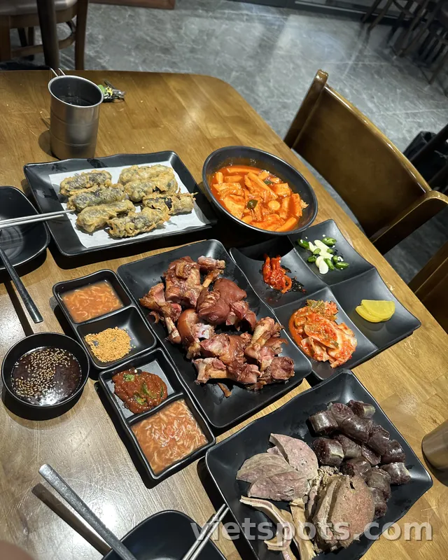 다낭에 수많은 한국 식당 중 이 식당에 빠졌당!!!🤤
