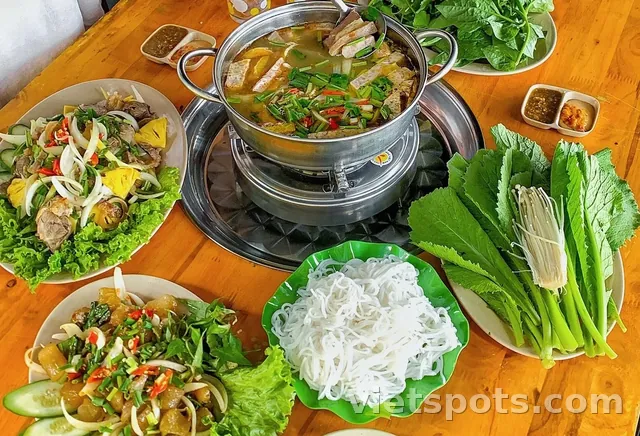 Lẩu Bò Già Lang – Nồi lẩu bò 30 năm "gây thương nhớ" của dân Đà Nẵng