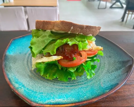 Egg & Bacon Sandwich
