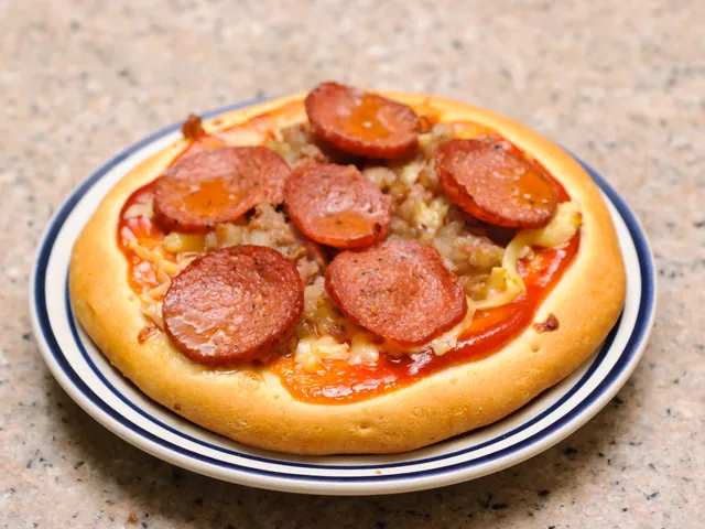 Pizza Xúc Xích