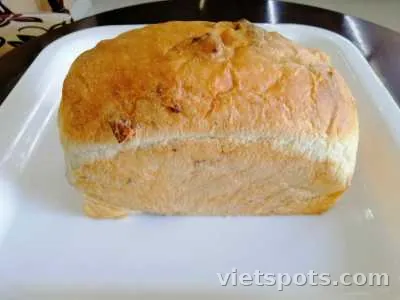 Bánh Mì Sandwich Óc Chó