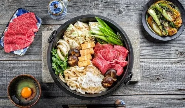 일본식 소고기 스키야키 전골