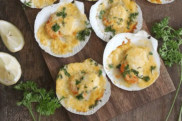 Sò điệp nướng phô mai