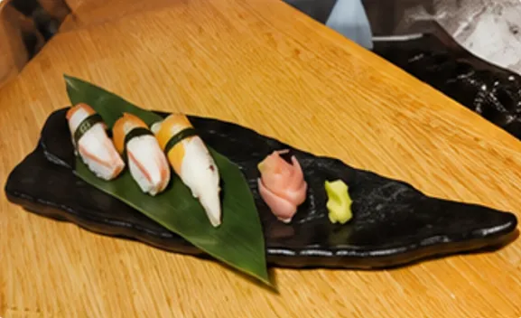 Sushi Thanh Cua