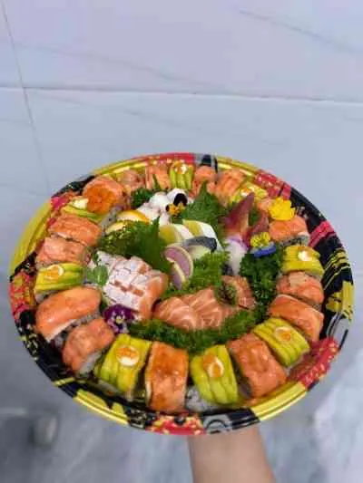 Combo Sashimi Roll 1