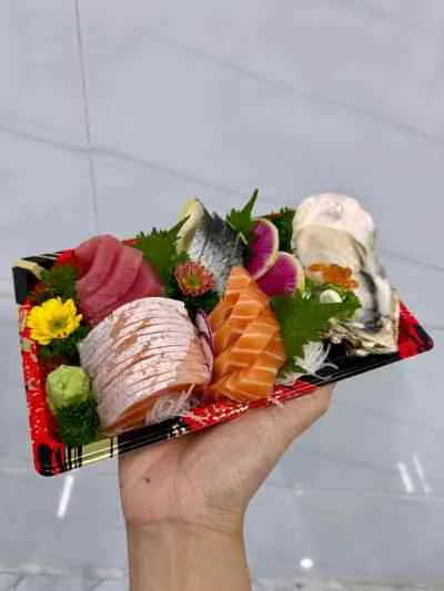 Combo Sashimi Oyster 1