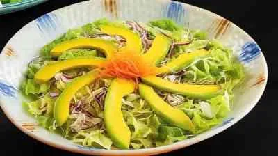 Salad bơ